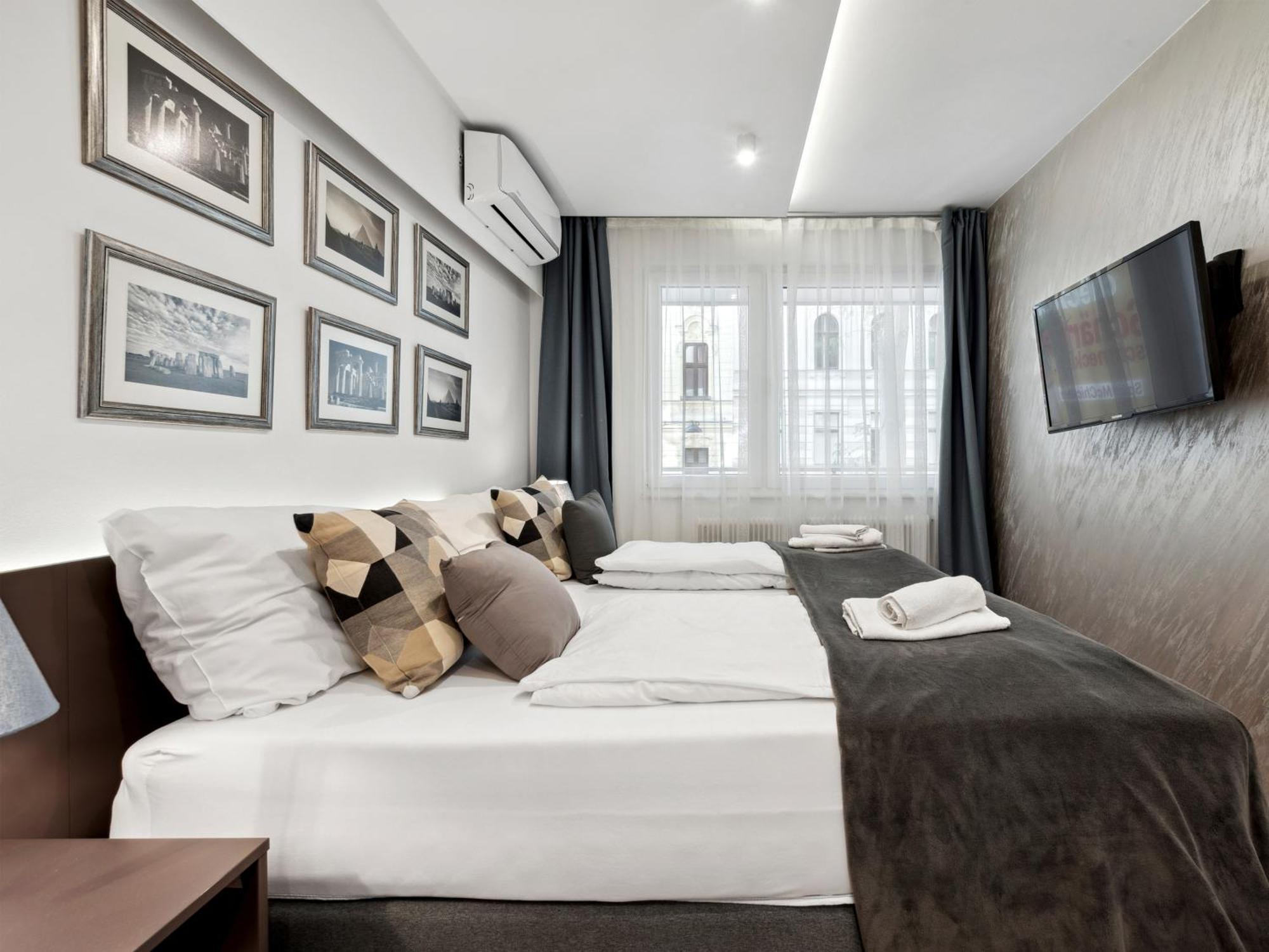 Sky9 District 6 Apartamento Viena